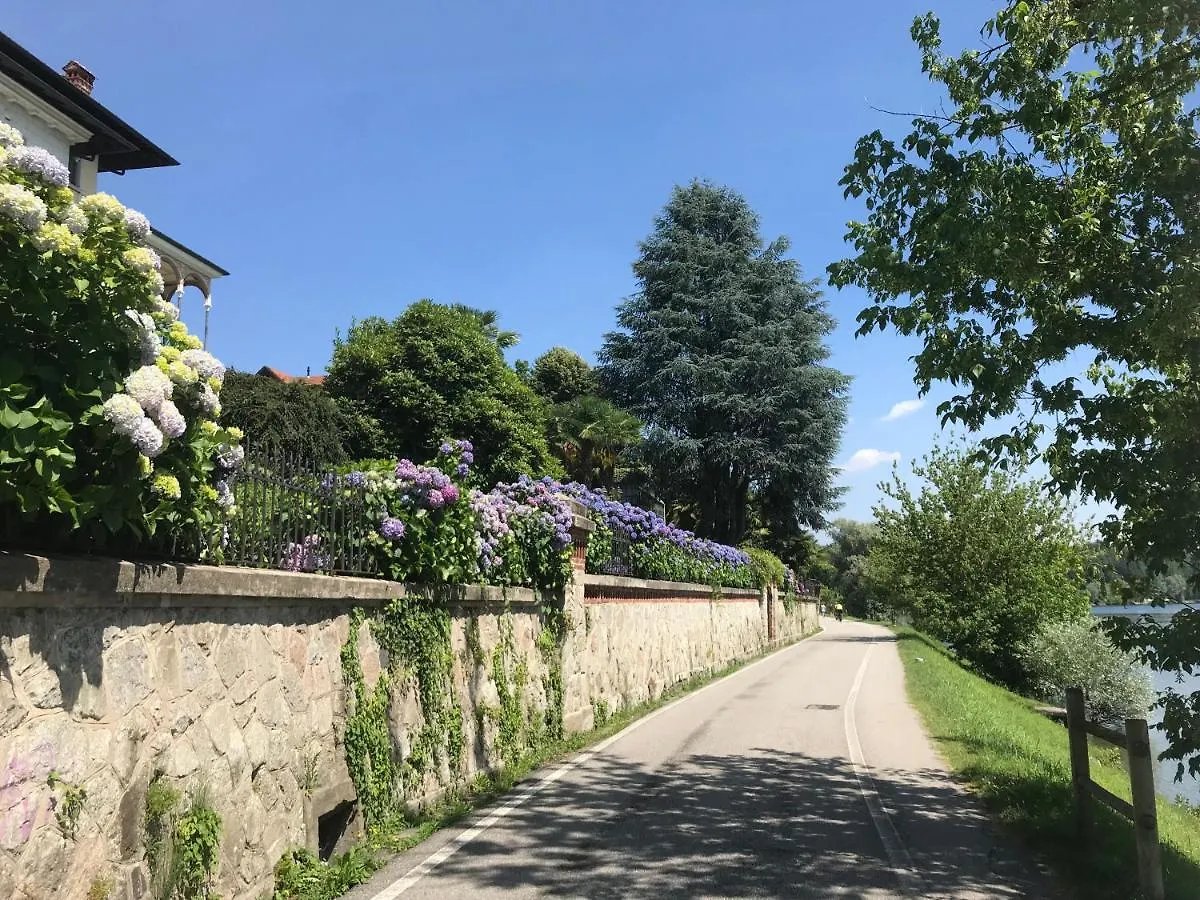 Bnbook The Terminal - 2 Bedrooms Apartment Vizzola Ticino Italy